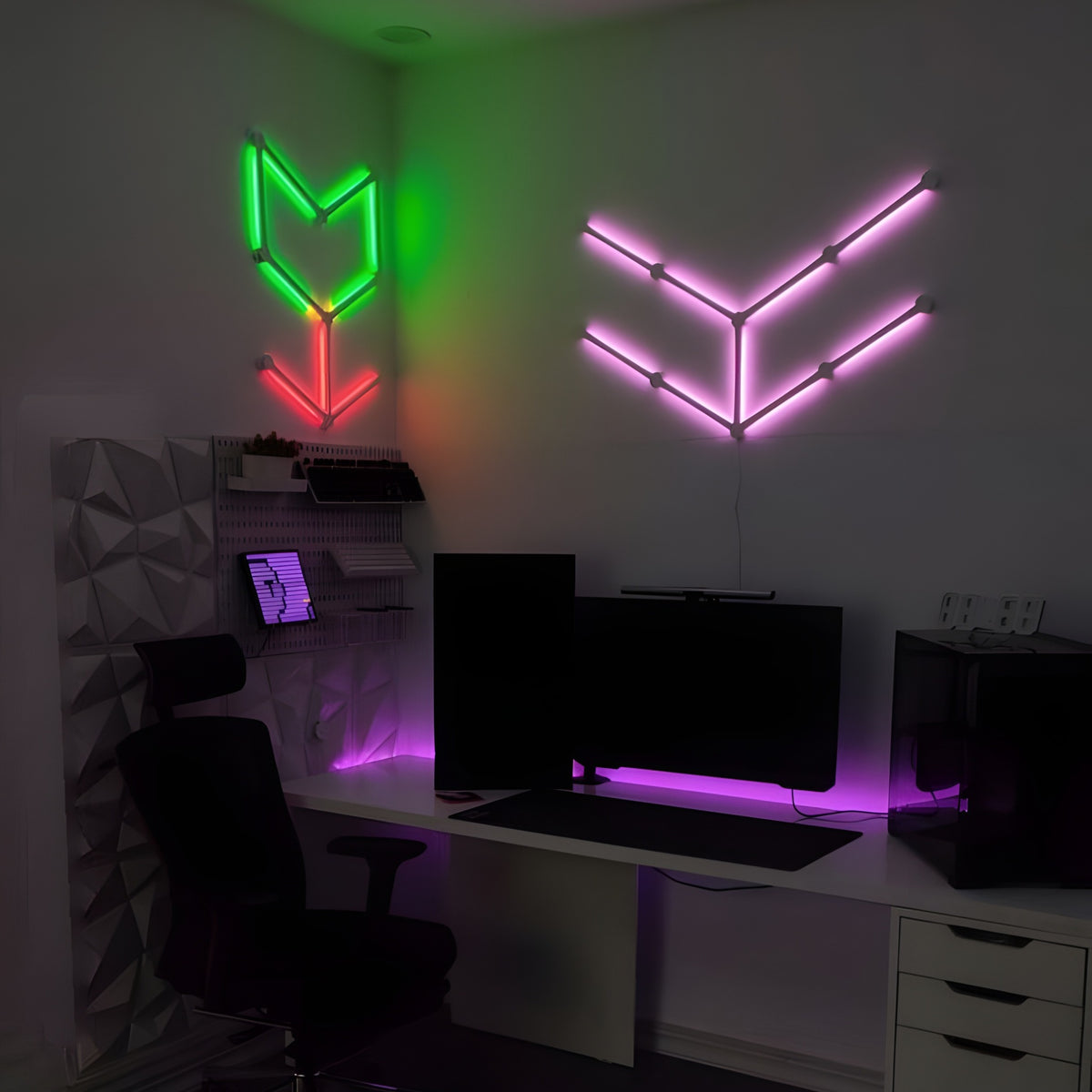 ARGB LED Duvar Işık Çubuğu – yeşil ve pembe şekiller